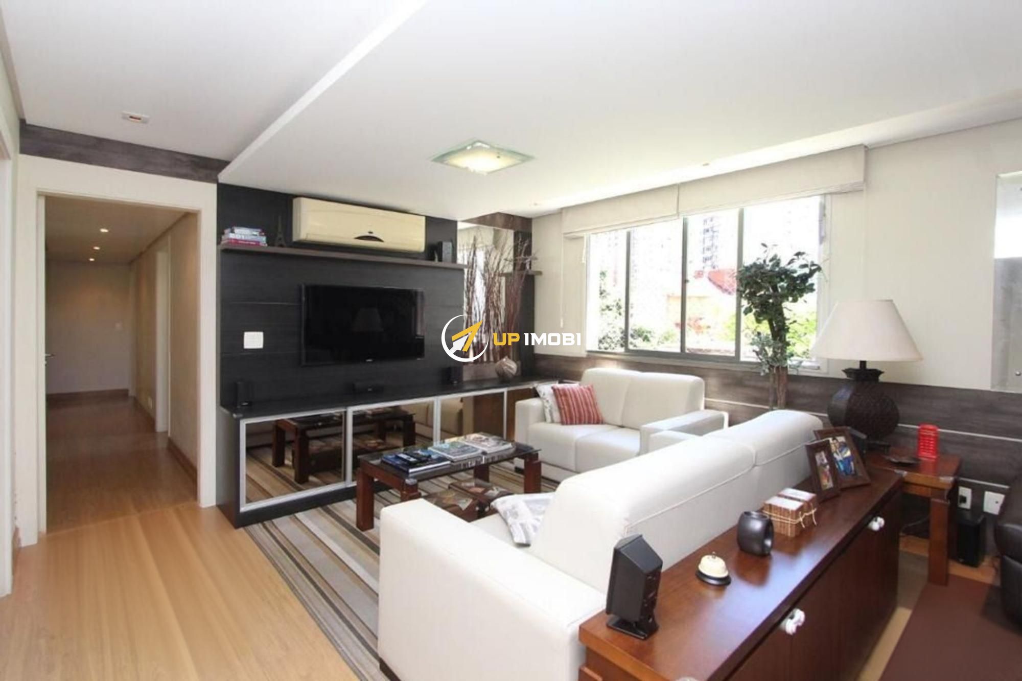 Apartamento, 4 dormitórios no bairro Boa Vista em Porto Alegre para Comprar