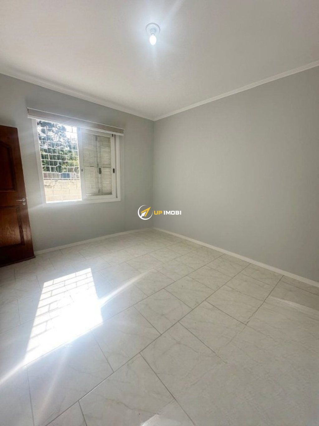 Apartamento Garden, 2 dormitórios no bairro Mont Serrat em Porto Alegre para Comprar