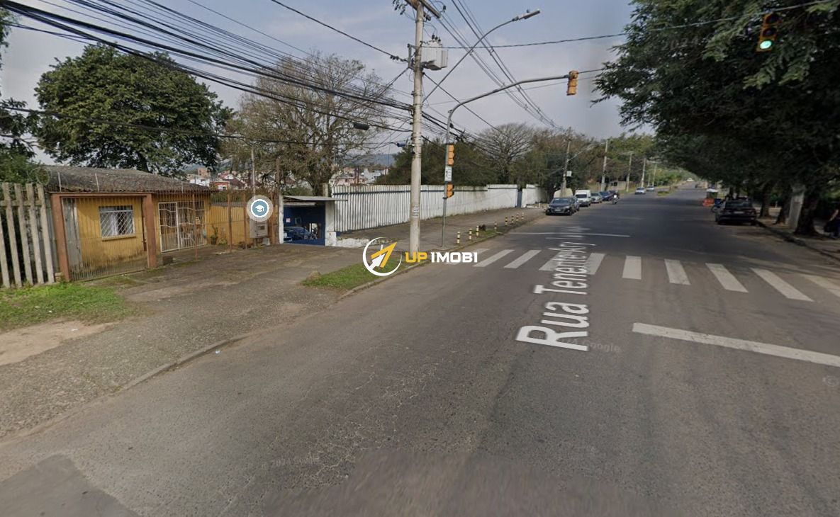 Casa com 140m², 3 dormitórios no bairro Jardim Itu em Porto Alegre para Comprar