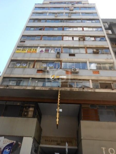 Sala Comercial no bairro Centro Histórico em Porto Alegre para Comprar
