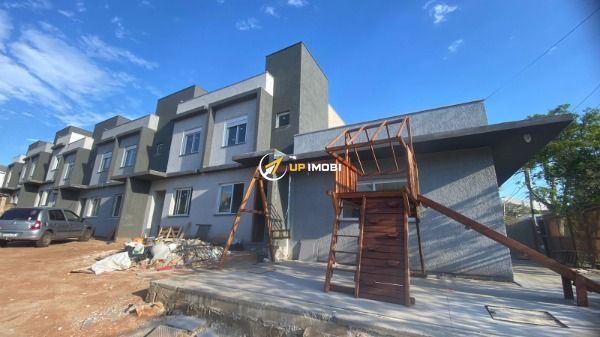 Casa de Condomínio, 2 dormitórios no bairro Vila Nova em Porto Alegre para Comprar