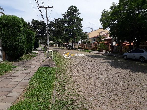 Terreno com 180m² no bairro Aberta dos Morros em Porto Alegre para Comprar