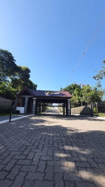 Terreno com 303m² no bairro Campo Novo em Porto Alegre para Comprar