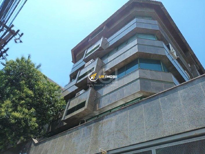 Sala Comercial no bairro Petrópolis em Porto Alegre para Comprar