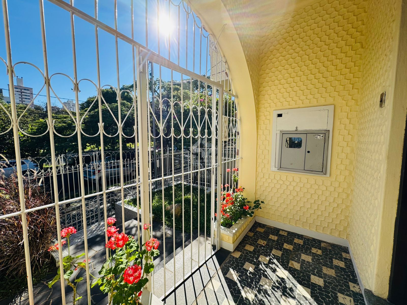 Casa, 3 quartos, à venda, 220 m², Petrópolis - Porto Alegre — foto 2