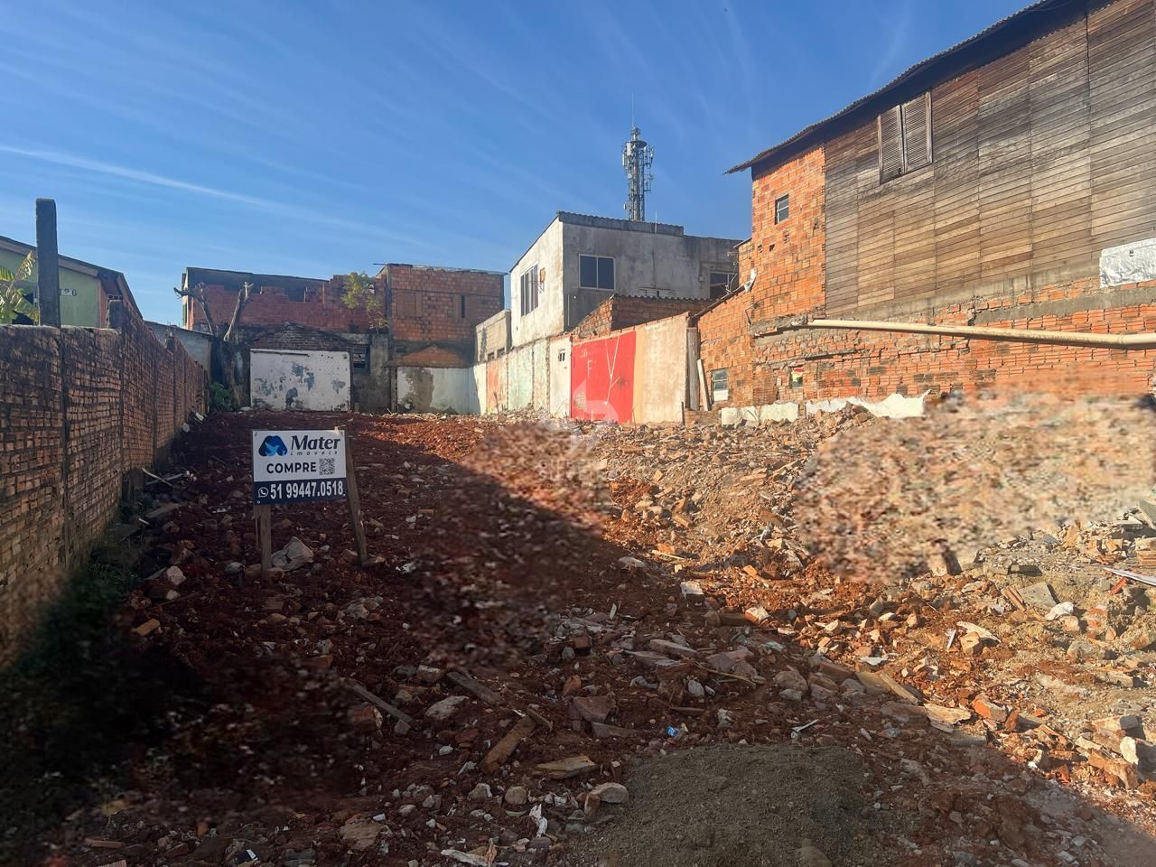 Terreno 9,9 X 33 no bairro Partenon