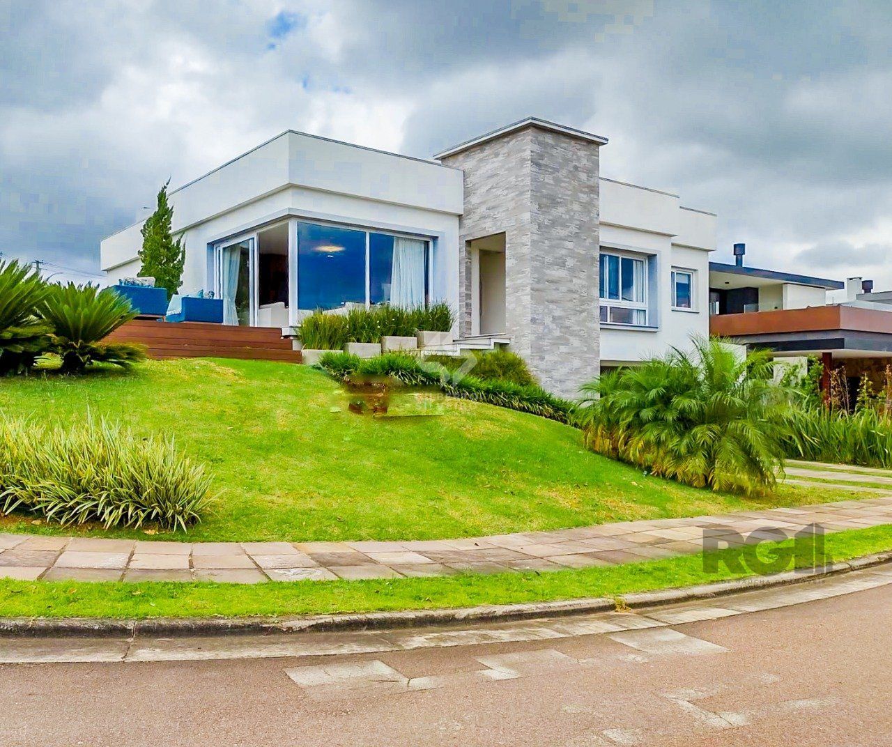 Casa de Condomínio 3 quartos à venda, 260m², Alphaville - Porto Alegre