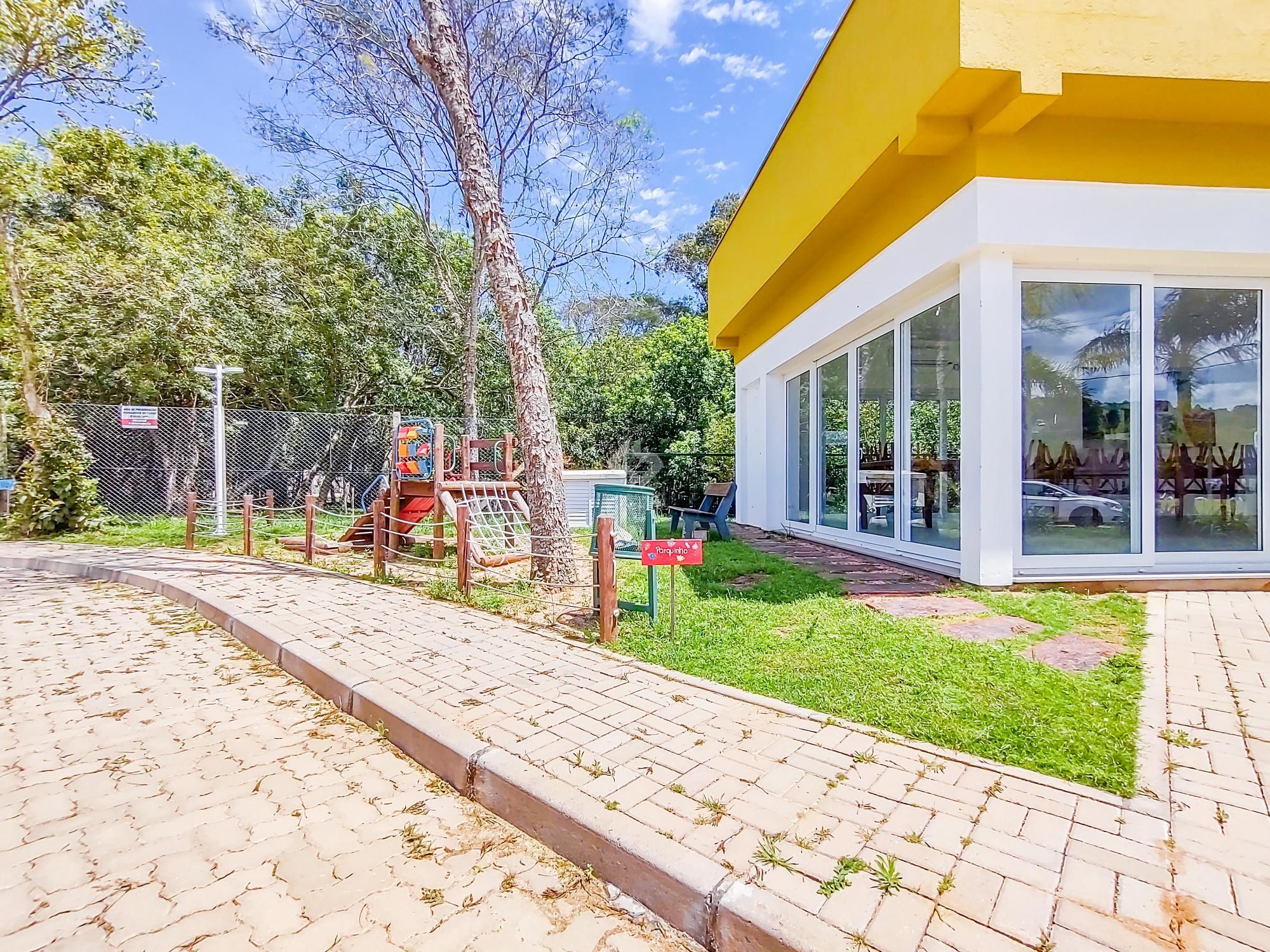 LOTE PLANO COM 122M²
