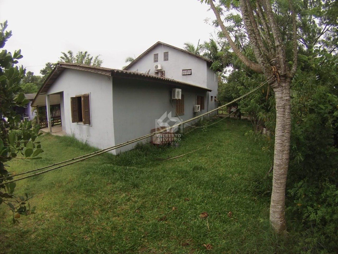 Casa 5 dormitórios no bairro Ponta Grossa