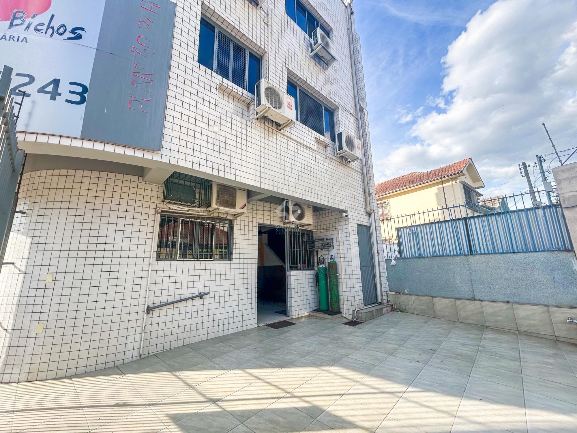 Ponto Comercial no Bairro Menino Deus.