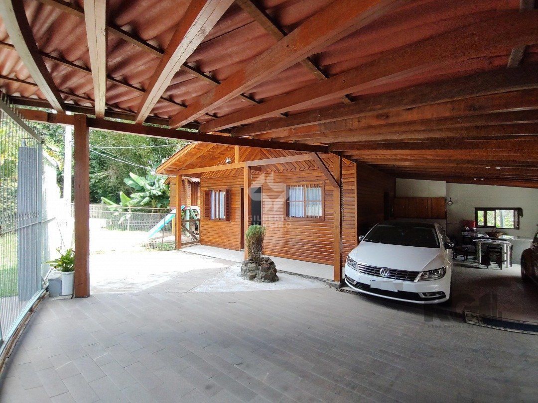Casa térrea, 2 quartos, edícula com 2 quartos, pático, piscina - Bairro Cavalhado