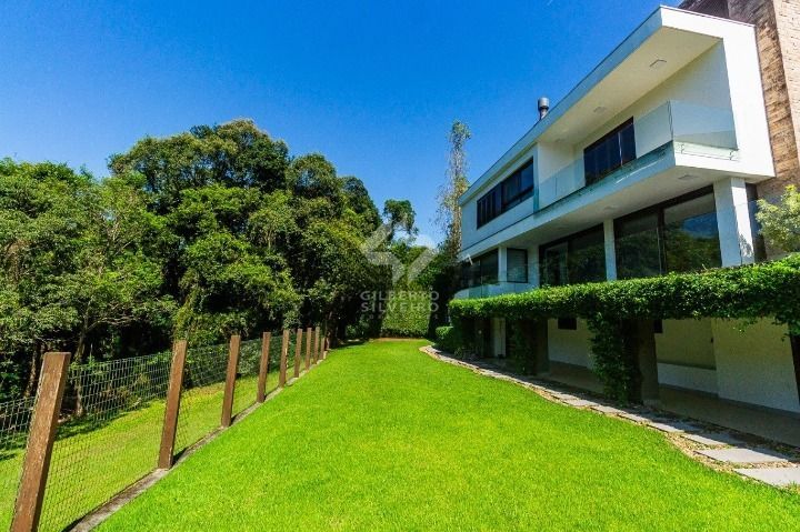 Casa de Condomínio 4 quartos à venda, 493m², Agronomia - Porto Alegre