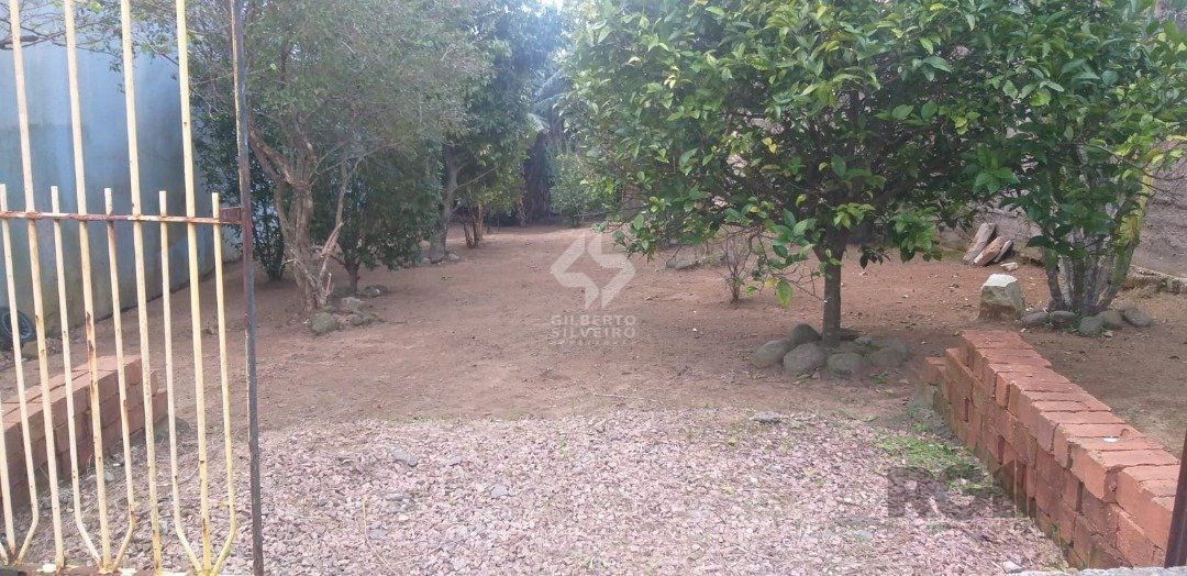 Terreno com 218m² na Lomba do Pinheiro em Porto Alegre.