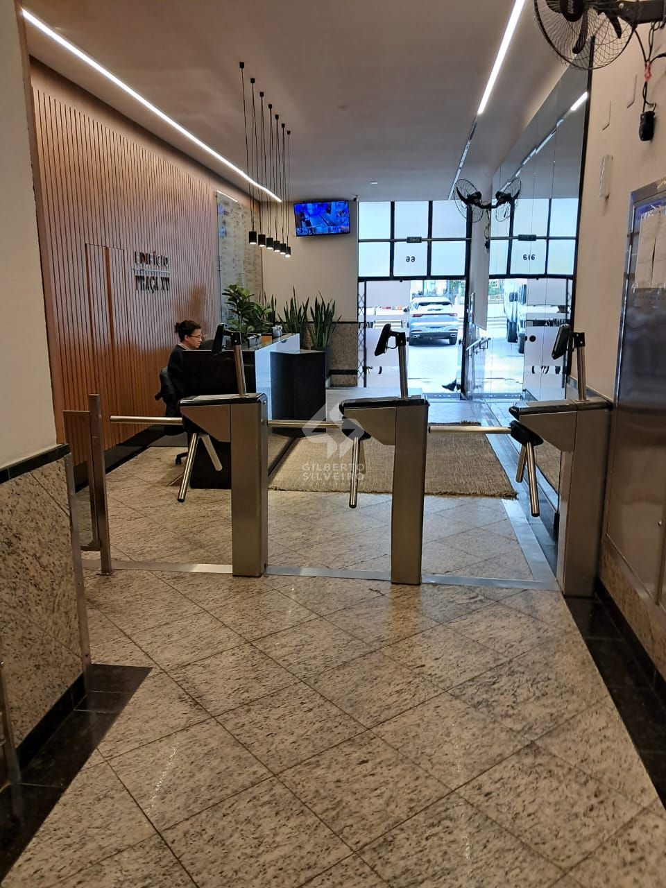 Conjunto/Sala para Venda - 57m² privativos no Centro Histórico