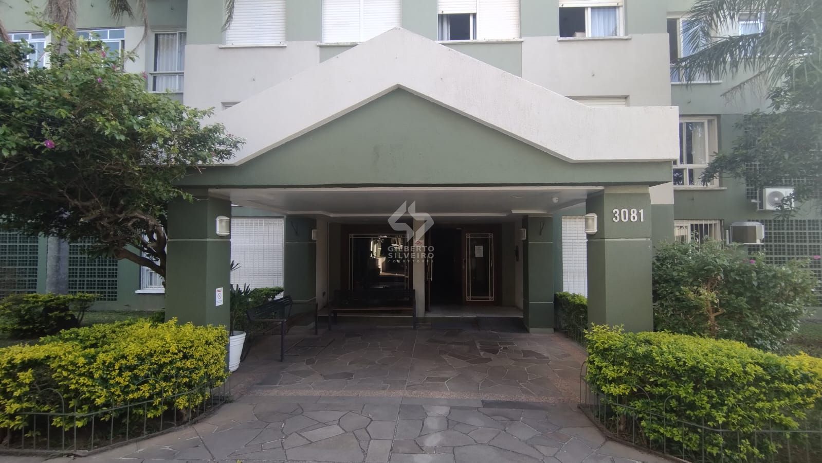 Apartamento com 3 dormitorios e Box escriturado