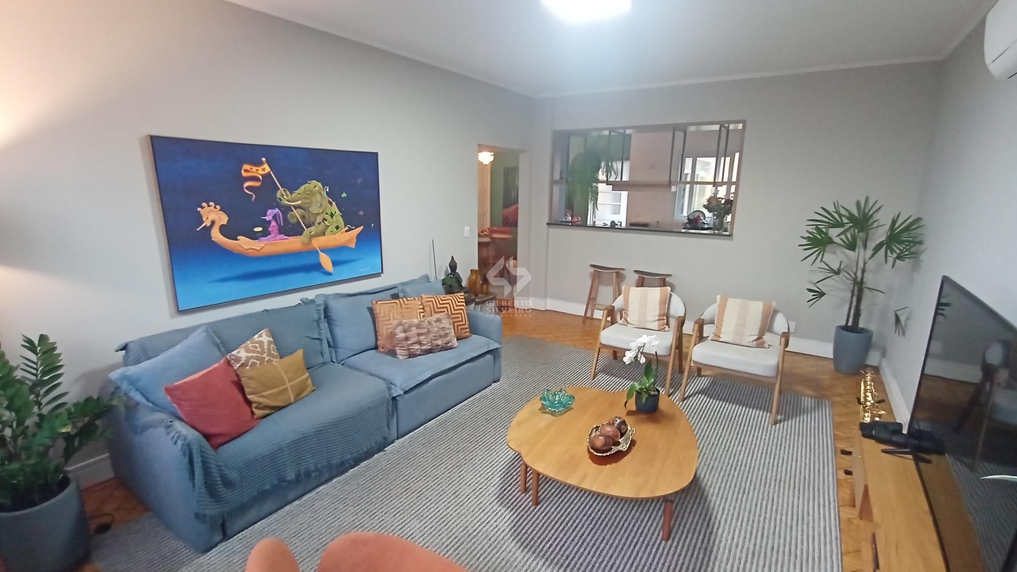 Apartamento com 4 dormitórios no Centro de Porto Alegre