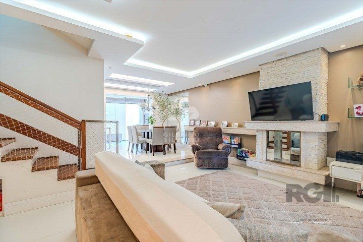 Casa 3 quartos à venda, 210m², Tristeza - Porto Alegre