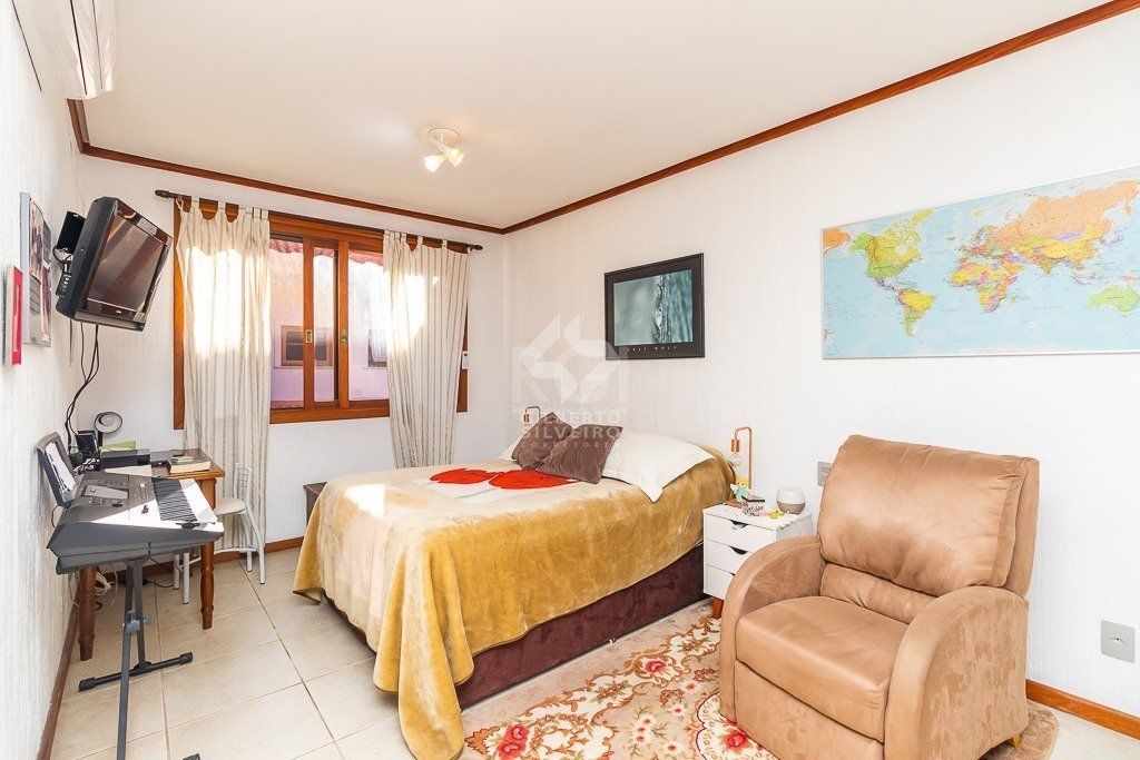 Casa de Condomínio, 3 quartos, à venda, 240 m², Santa Tereza - Porto Alegre — foto 2