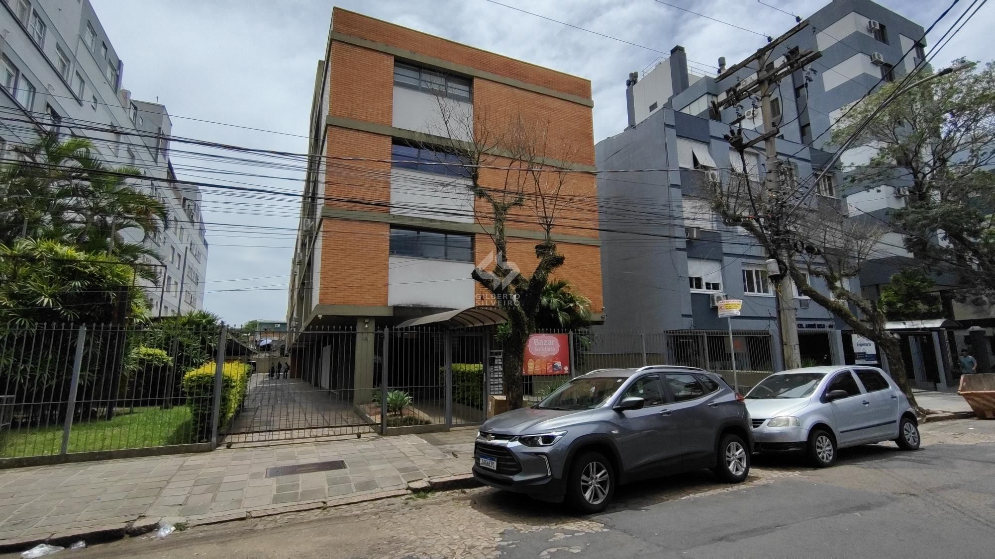 Prédio Comercial no bairro Menino Deus.