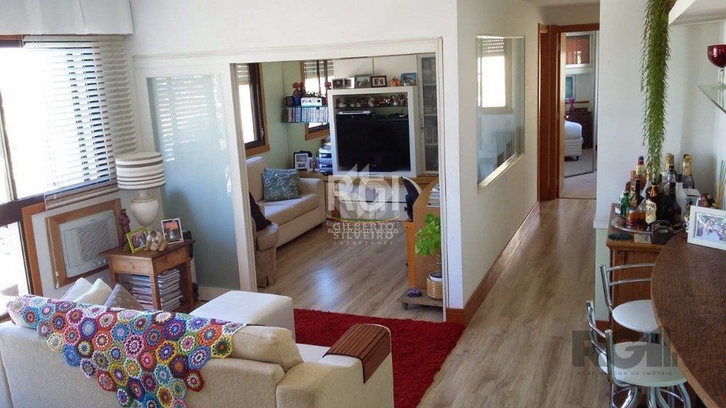 Apartamento para Venda - 90m², 3 dormitórios, sendo 1 suites, 1 vaga - Passo da Areia