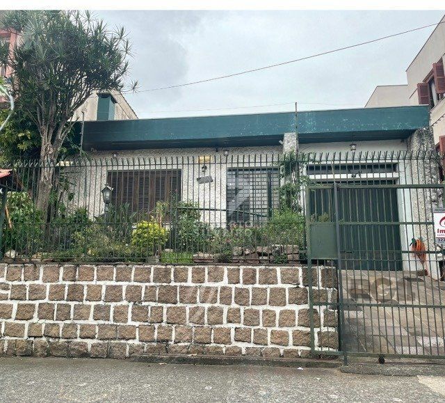 Casa 3 quartos à venda, 300m², Medianeira - Porto Alegre