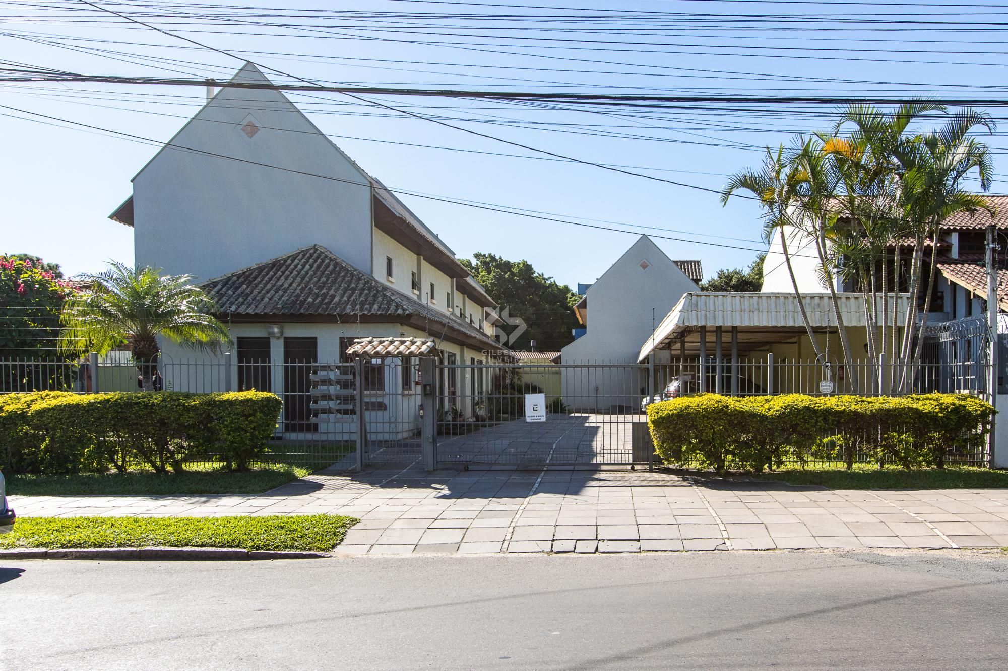 Casa em condomínio fechado, 104m² privativos, 2 quartos, 1 vaga, bairro Camaquã