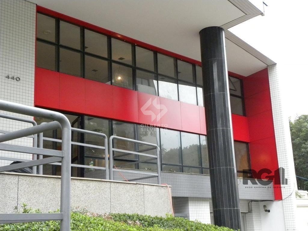 Loja com 113m² de área privativa no Bairro Três Figueiras