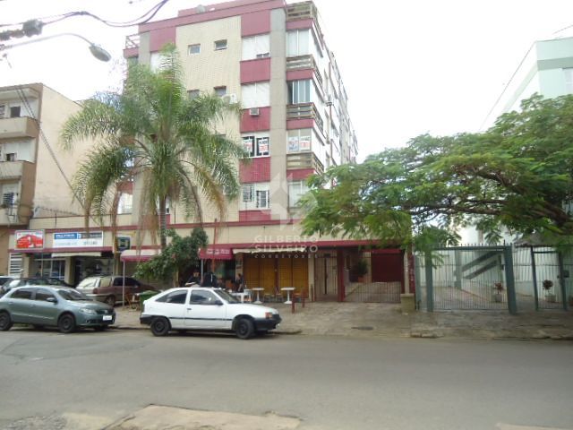 01 dormitório com 50 m2, prédio com elevador
