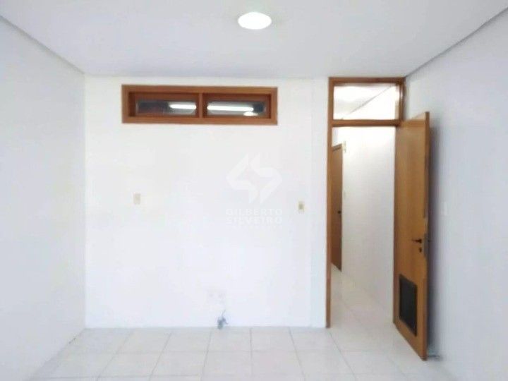 Sala com recepção, bairro Rio Branco