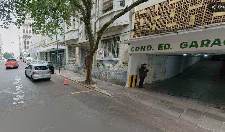 Box de garagem para venda no centro
