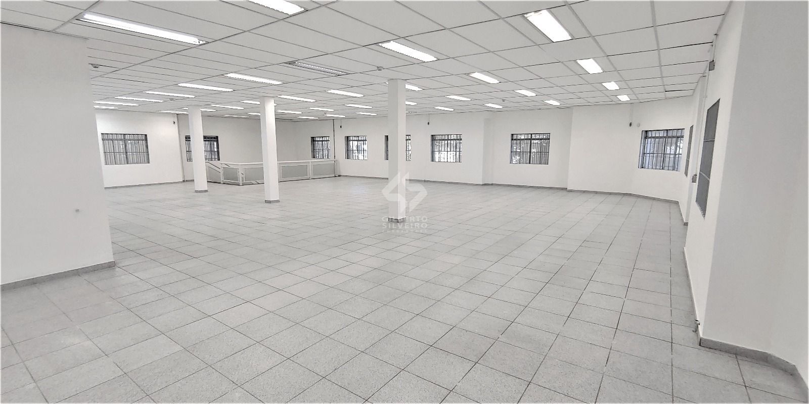Loja, à venda, 550 m², Santana - Porto Alegre — foto 4