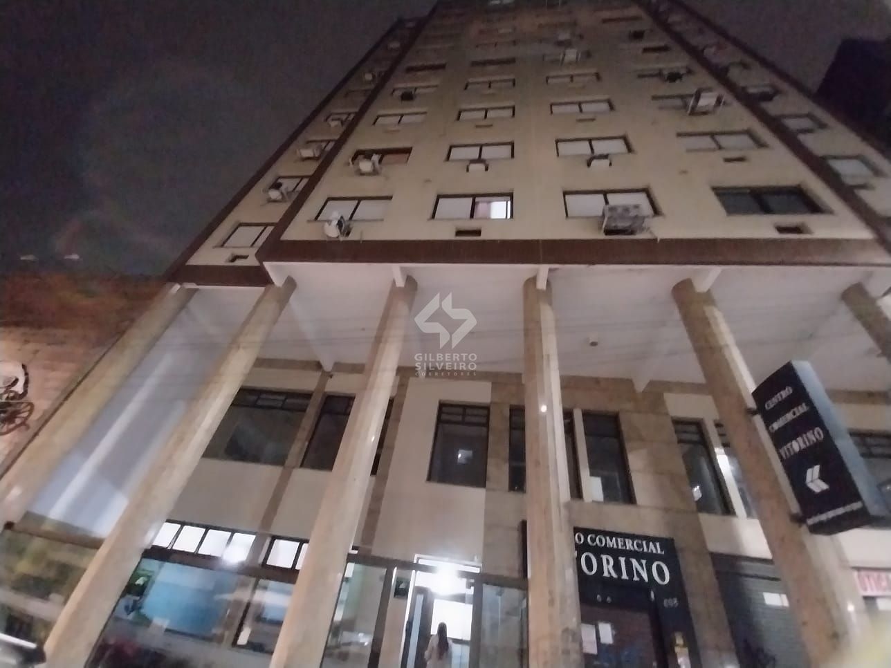 Kitnet, à venda, 27 m², Centro Histórico - Porto Alegre — foto 2