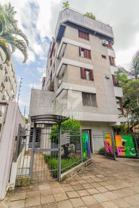 Sala,bairro Petrópolis, com ampla metragem,43,20M2, conservação impecável