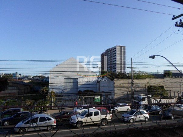 Prédio Comercial, 3 salas, à venda, 452 m², Navegantes - Porto Alegre — foto 2