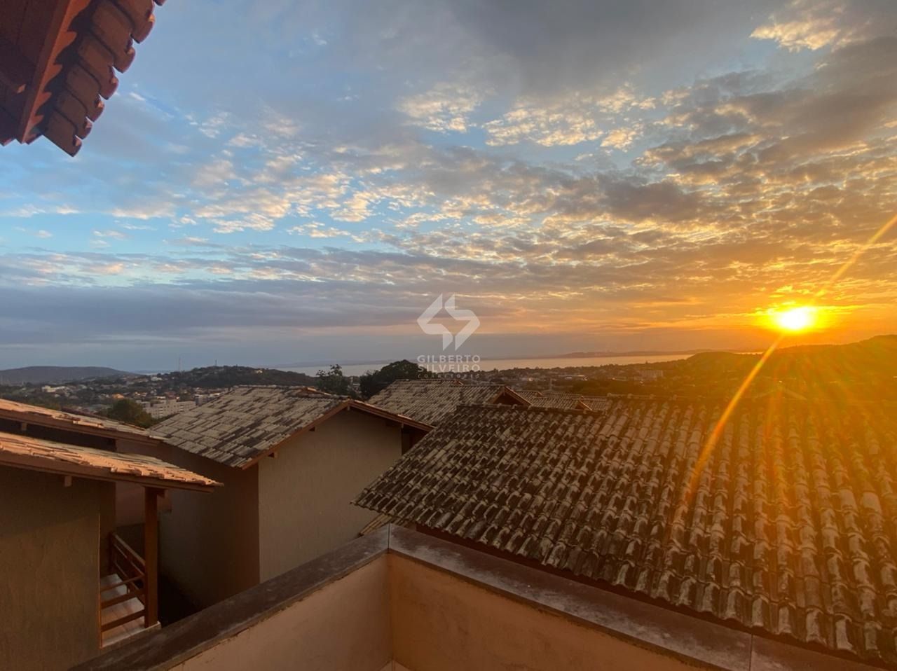 Casa Condominio para Venda - 1200m², 3 dormitórios, sendo 1 suites, 2 vagas - Ipanema