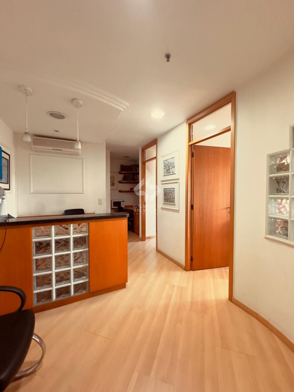 Sala Comercial, 1 sala, à venda, 13 m², Floresta - Porto Alegre — foto 4
