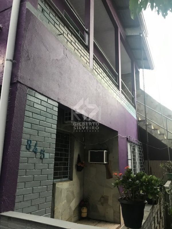 Casa para Venda - 476.53m², 6 dormitórios, 4 vagas - Niterói