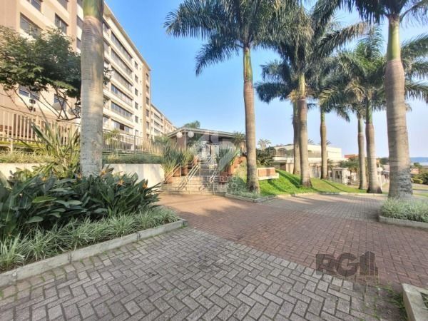 Apartamento em Porto Alegre, no bairro Cavalhada, com 3 dormitório(s), e 3 banheiros, à venda.