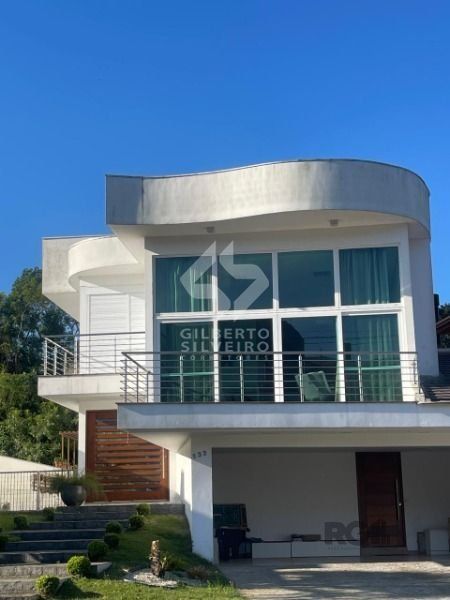 Casa Condominio em Porto Alegre, no bairro Jardim Carvalho, com 3 dormitório(s), à venda.