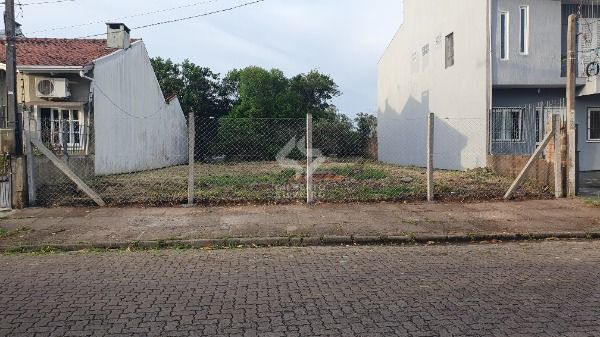Terreno em Porto Alegre, no bairro Hípica, à venda.