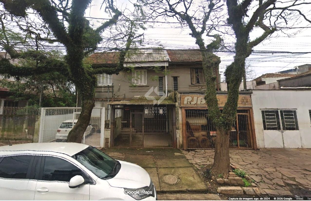 Casa com 3 quartos, espaço gourmet com churrasqueira, Bairro São Geraldo