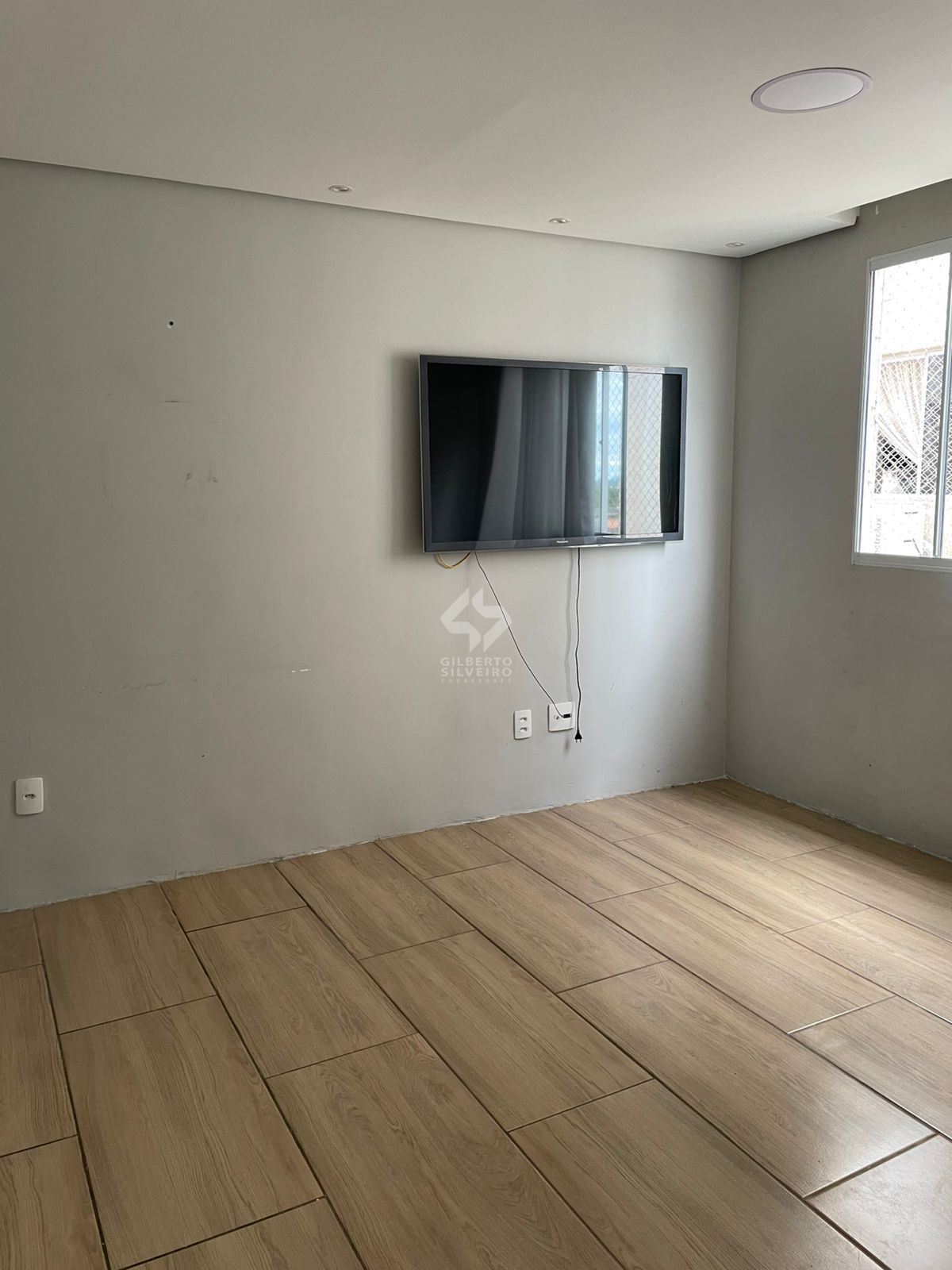 Apartamento 2 dormitórios, 1 vaga, condomínio infraestrutura - Jardim Leopoldina