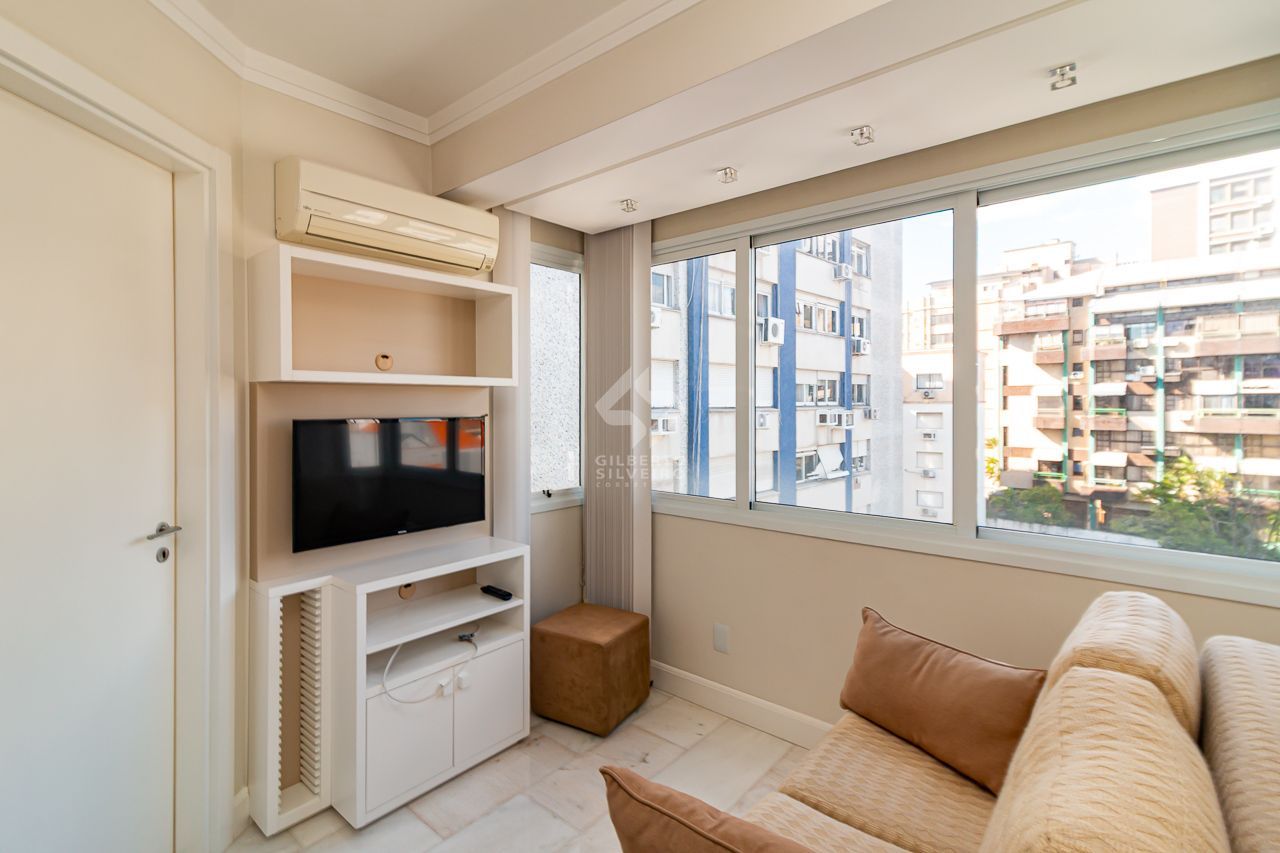 Apartamento com 47m², localizado no bairro Independencia em Porto Alegre/RS.