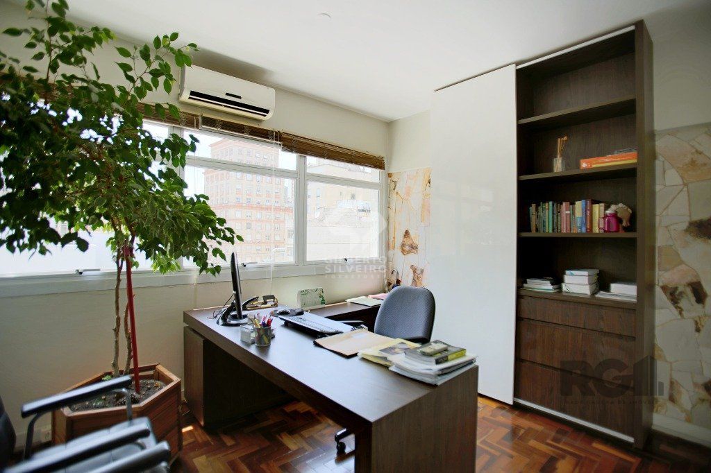 Sala Comercial à venda, 25m², Centro Histórico - Porto Alegre