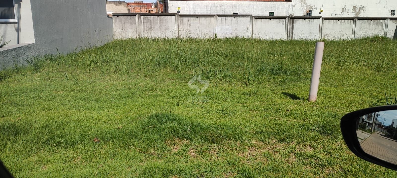 Terreno com 150m² e projeto aprovado no Condomínio Pátio Verde – Bairro Ipanema
