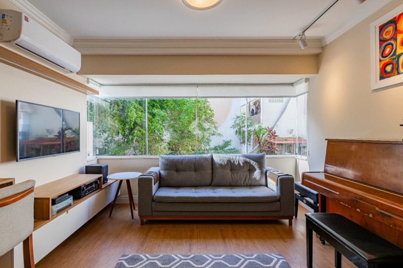 Apartamento 1 dormitório à venda no Menino Deus