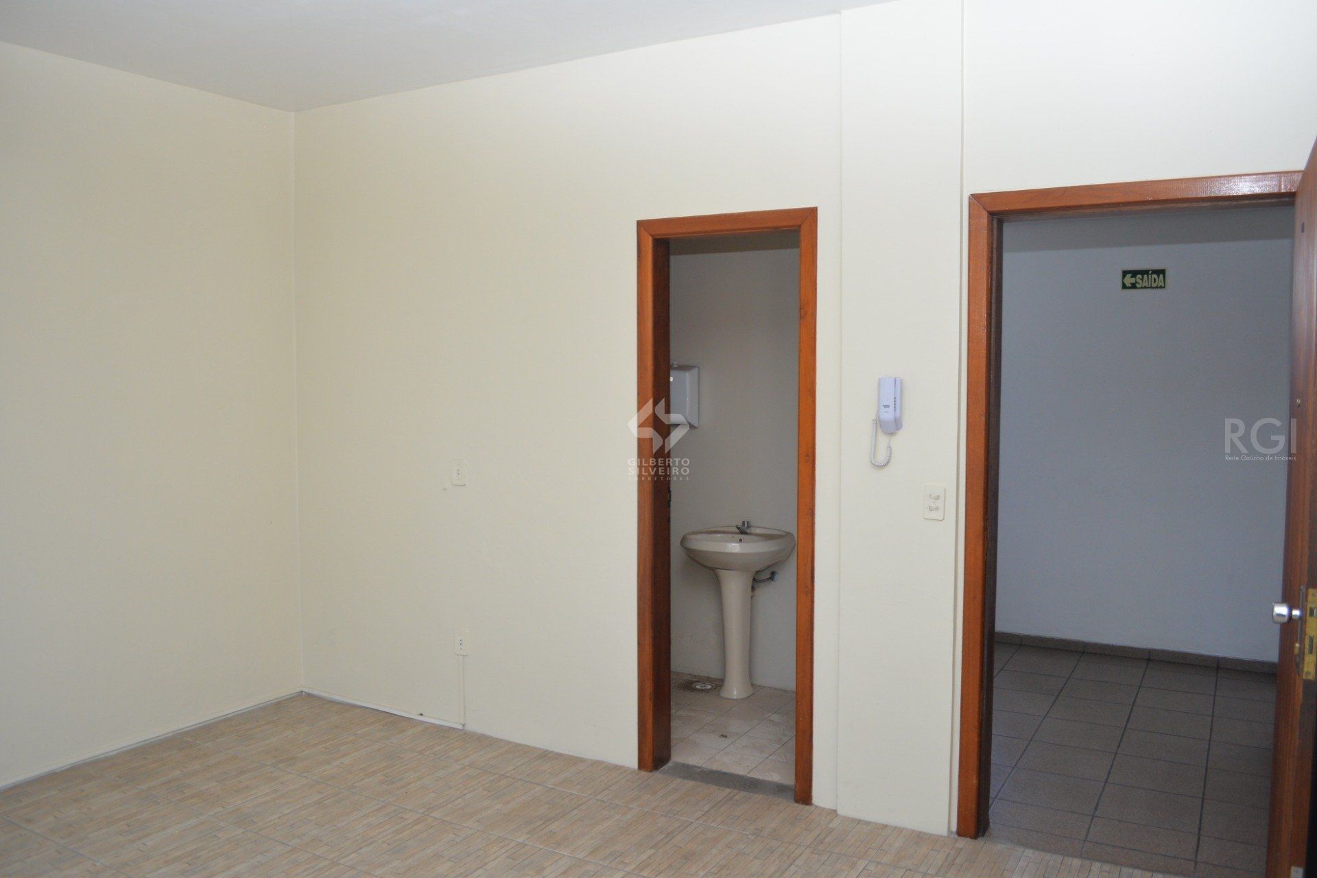 Sala Comercial, à venda, 21 m², São João - Porto Alegre — foto 3