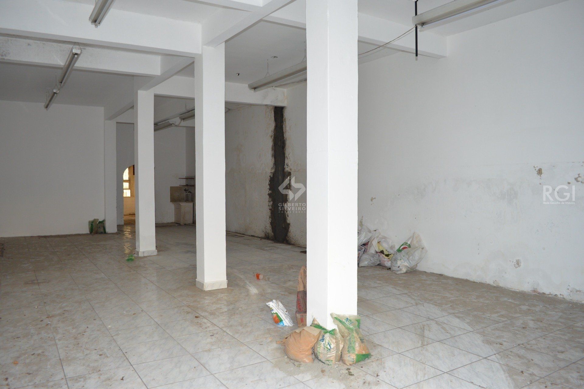 Prédio Residencial, 7 quartos, à venda, 471 m², São João - Porto Alegre — foto 3