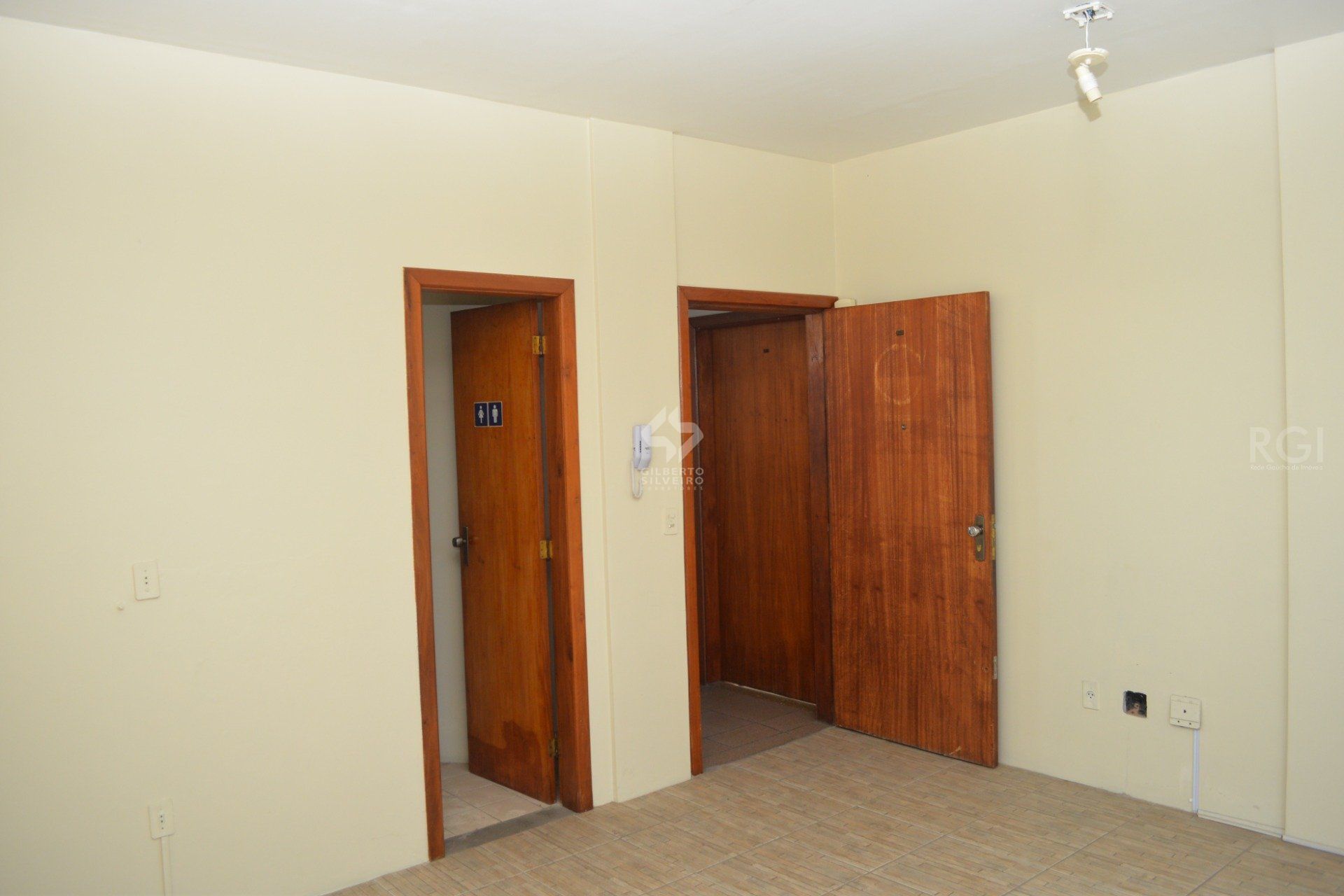 Sala Comercial, à venda, 21 m², São João - Porto Alegre — foto 4