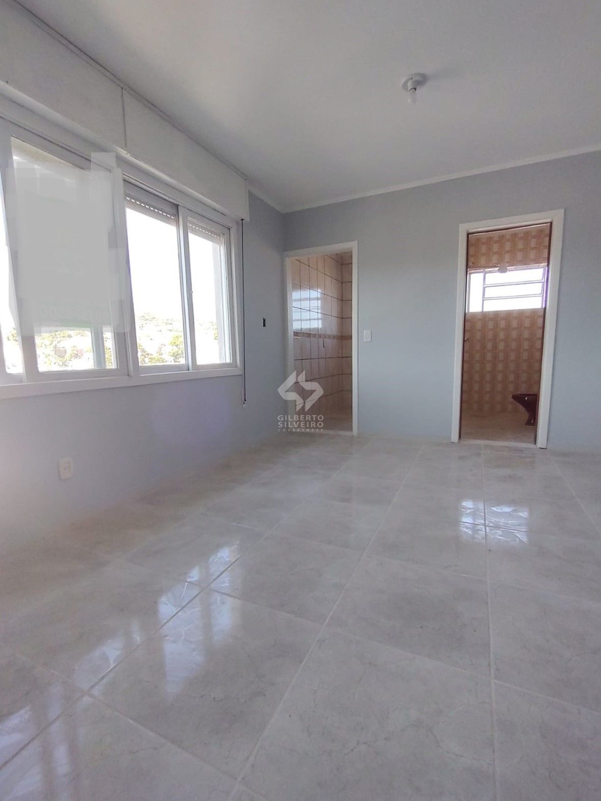 ÓTIMO APARTAMENTO JK NO BAIRRO PARTENON BEM ILUMINADO.
